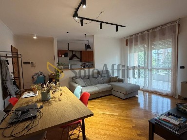 Bilocale viale Vincenzo Marronaro 130, Vallerano, Roma