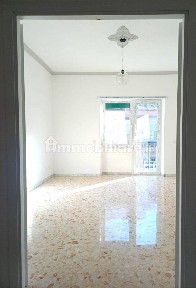 Bilocale via Luigi Ungarelli 15, Bologna, Roma