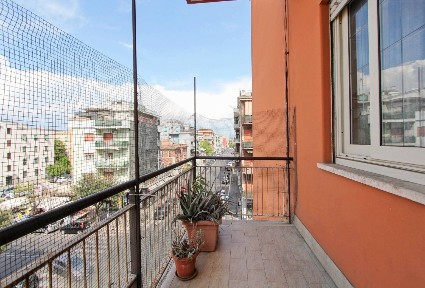 Trilocale via delle Robinie, Centocelle, Roma