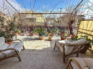 Trilocale via Giuseppe Garibaldi, Centro, Santa Marinella