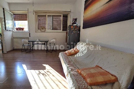 Bilocale via delle Fiamme Gialle 51, Ostia Levante, Roma