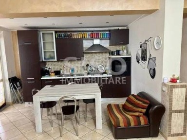 Trilocale via Carico, 89, Pennisi, Santa Maria Ammalati, Piano d'Api, Acireale