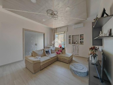 Trilocale via Alfonso Artiaco 174, Pozzuoli Alta, Pozzuoli