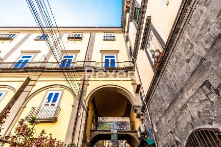 Trilocale largo Proprio D'Avellino, 4, Centro Storico, Napoli