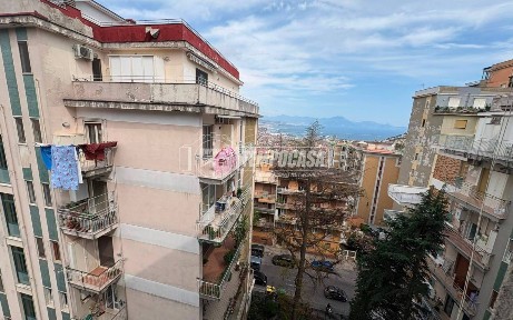 Quadrilocale via Bernardo Cavallino 31, Rione Alto, Napoli