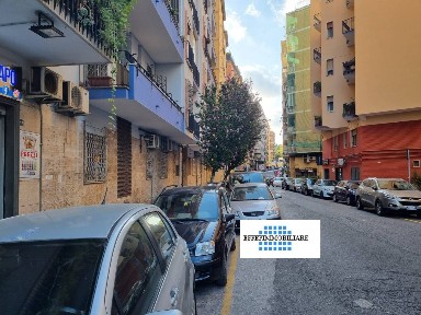 Quadrilocale via Antonio e Luigi Sementini, Rione Alto, Napoli