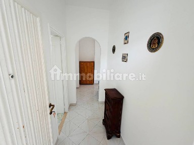Bilocale buono stato, piano terra, Centro, Capri