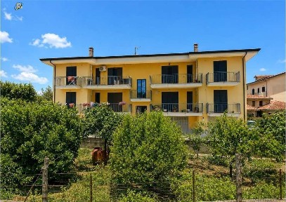 Appartamento all'asta via monte cigno, Amorosi