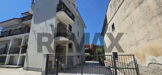 Trilocale viale spinelli 15, Centro, San Giorgio del Sannio