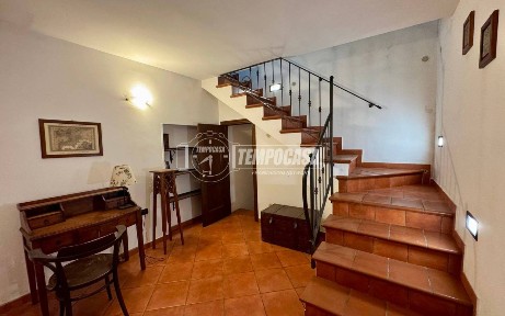 Trilocale buono stato, piano rialzato, Sant'Agata Dé Goti, Sant'Agata de' Goti