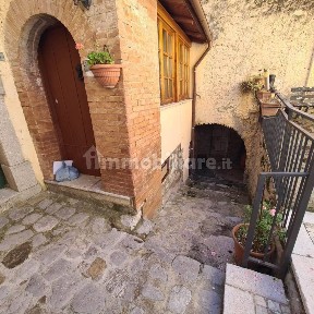 Appartamento via Barassano, Centro, Foglianise