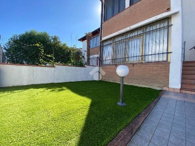 Trilocale via modena 17, Lido degli Estensi, Comacchio