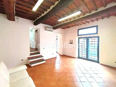 Locale commerciale in Vendita