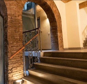 Reggio Emilia, Centro Storico, Via Roma, 7/1