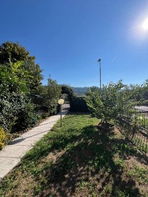 Villa a schiera via Busoni di Rosaro 64, Rosaro, Grezzana