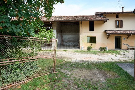 Rustico via Mantova 37, Centro, Castel Goffredo