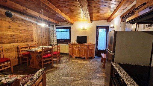 Courmayeur, Via San Bernardo, 7