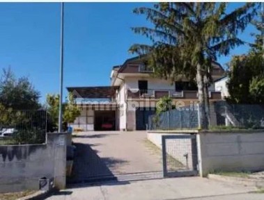 Capannone all'asta via nd, Canosa Sannita