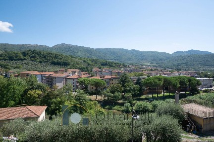 Appartamento via Giulio Braga 5, Centro, Vaiano