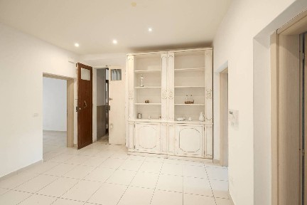 Appartamento via Santa Gonda 44, Zarini - Valentini, Prato