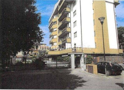Prato, Piazza del Mercato Nuovo, Via Bologna