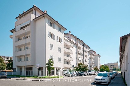 Trilocale via Giovanni Pascoli 35, Zarini - Valentini, Prato