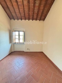 Trilocale buono stato, primo piano, Paperino, Prato