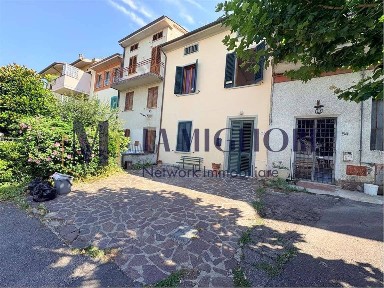 Appartamento da ristrutturare, San Giusto, Prato