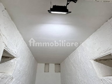 Magazzino - Deposito in Affitto