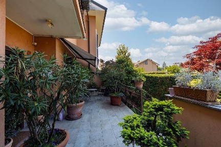 Villa a schiera via Montecompatri 17, Busnago