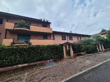 Villa a schiera via 24 Maggio 65, Bernate, La Ca', Arcore