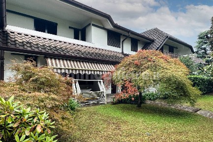 Villa a schiera via Gaetana Agnesi 89, Desio
