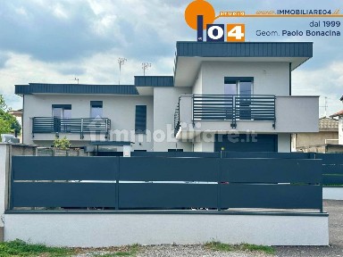 Villa a schiera via Prealpi, Altopiano, Baruccana, Seveso