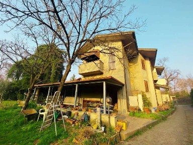 Villetta a schiera all'asta via Verona, 45, Seveso