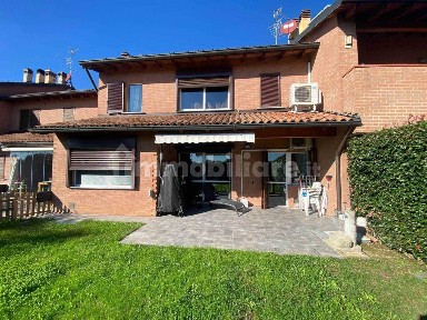 Villa a schiera via pioppi 6, Costa Lambro, Carate Brianza