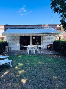 Villa a schiera via dei Melograni, Marina Di Bibbona, Bibbona