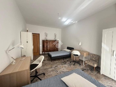 Quadrilocale via Cesare Balbo 29, Vanchiglia, Torino