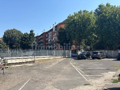 Magazzino - Deposito in Vendita