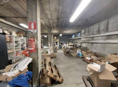Magazzino all'asta via Giovanni Xxiii, 5, Cassano d'Adda