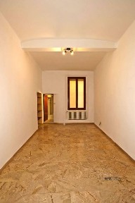 Bologna, Centro Storico, via Marsala