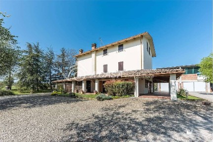 Terratetto unifamiliare pianezza, 14, Medesano