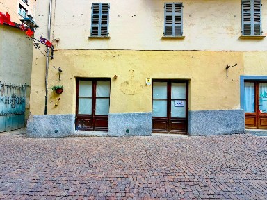 Saluzzo, Via Gualtieri, 25