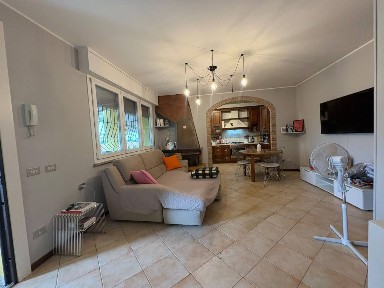 Villa a schiera via Guido Bonatti 10, Gaiano, Collecchio