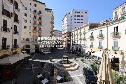 Salerno, Centro, Corso Vittorio Emanuele, 219