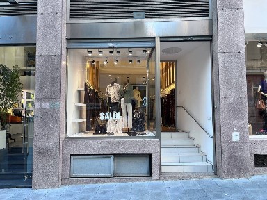 Locale commerciale in Affitto
