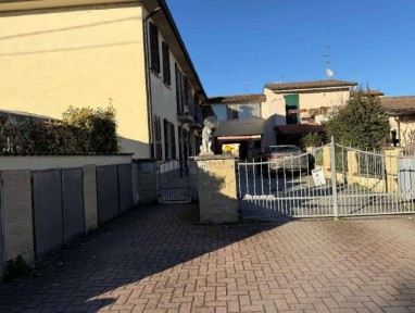 Appartamento all'asta via Alessandro Manzoni, Casalmaggiore