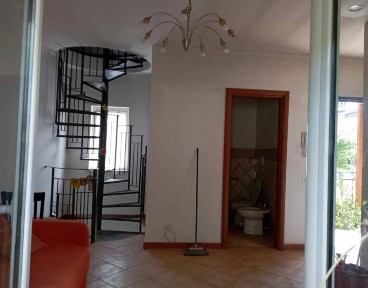 Villetta a schiera all'asta via Colle Agnelone snc, Torricella in Sabina