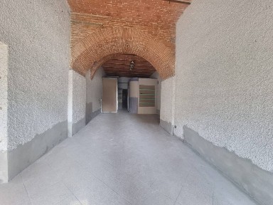 Firenze, Sant'Ambrogio, Piazza dei Ciompi, 8r