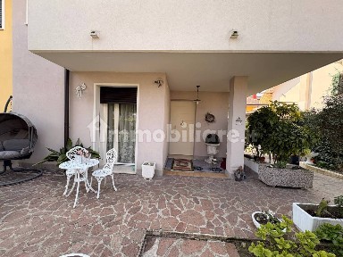 Albignasego, Via Lovato De Lovati, 17