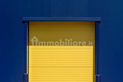 Magazzino all'asta, Fermo